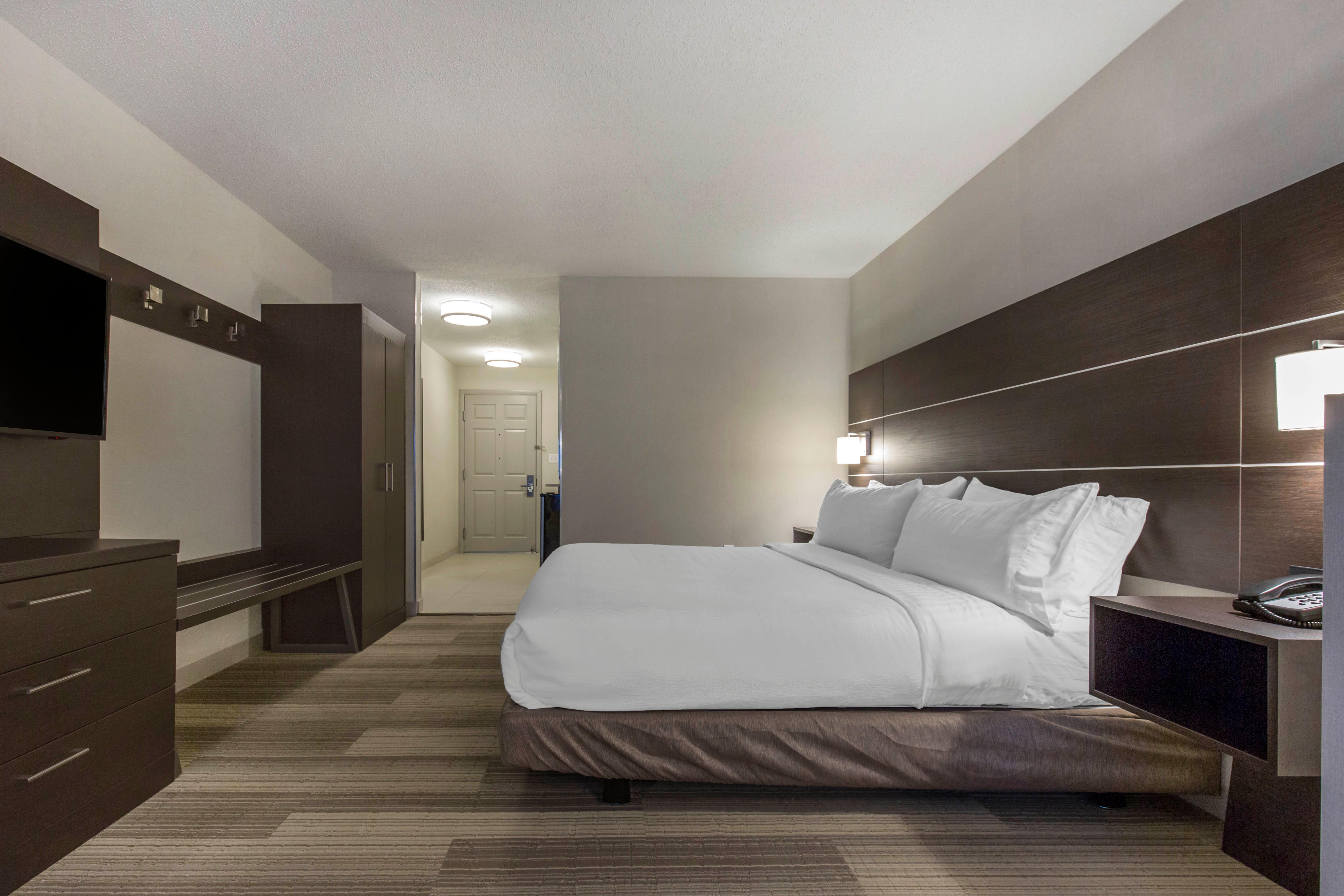 Holiday Inn Express And Suites Chicago West - St Charles By Ihg Saint Charles Zewnętrze zdjęcie