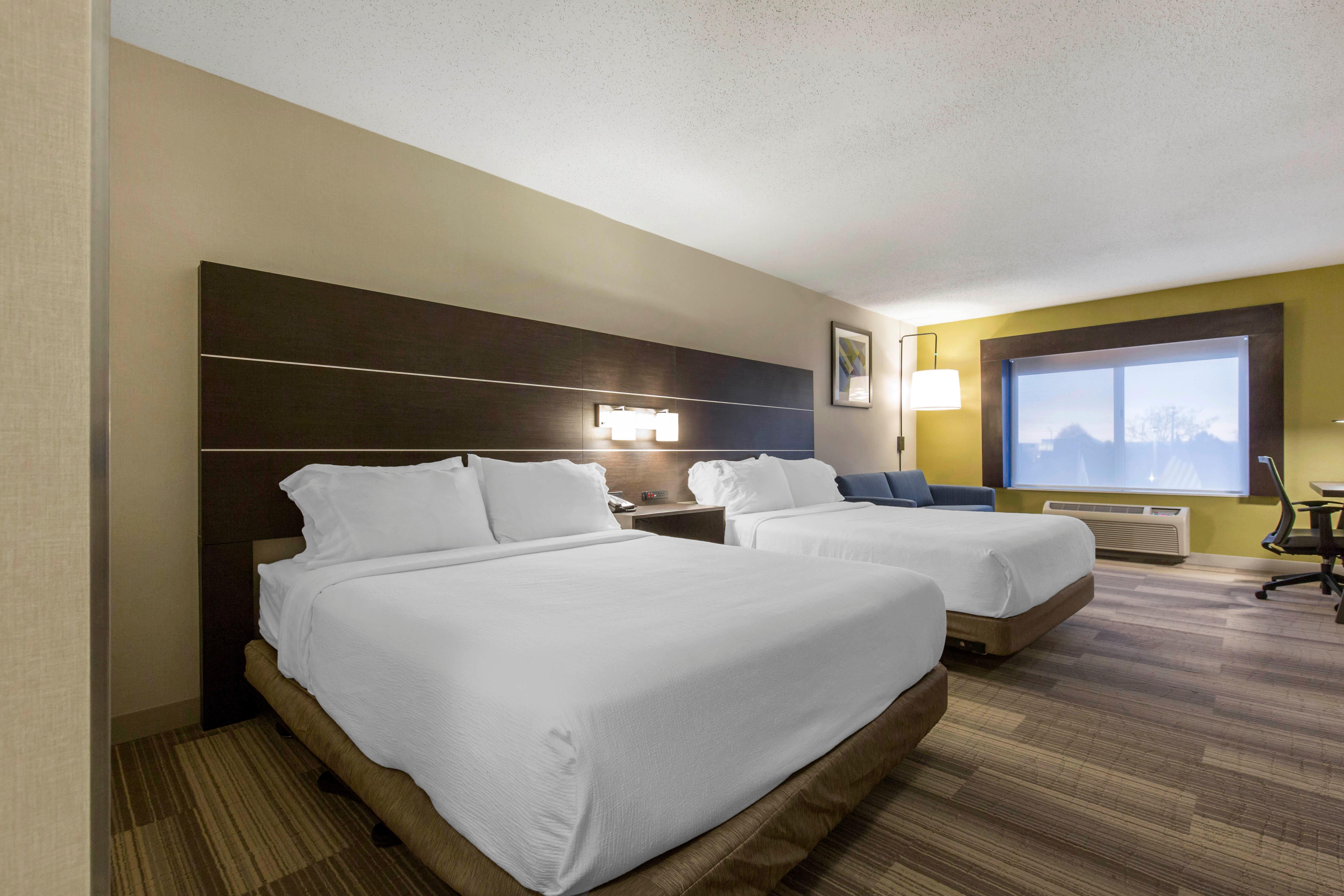 Holiday Inn Express And Suites Chicago West - St Charles By Ihg Saint Charles Zewnętrze zdjęcie