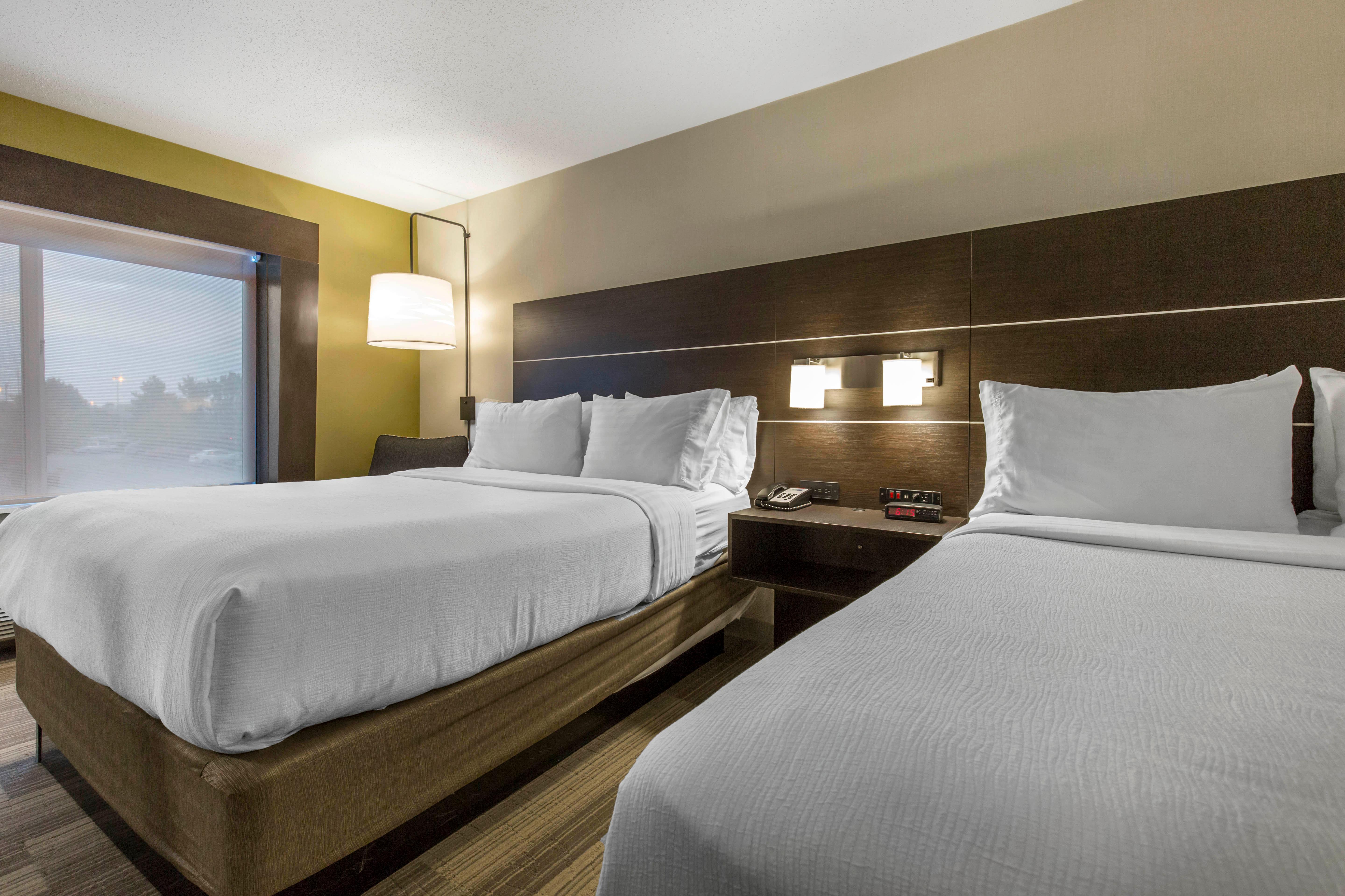 Holiday Inn Express And Suites Chicago West - St Charles By Ihg Saint Charles Zewnętrze zdjęcie