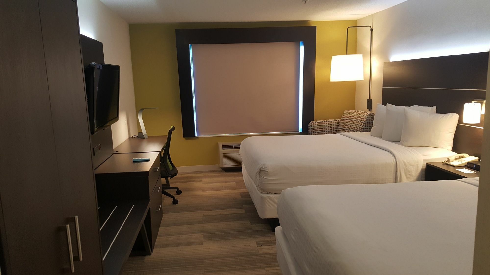Holiday Inn Express And Suites Chicago West - St Charles By Ihg Saint Charles Zewnętrze zdjęcie
